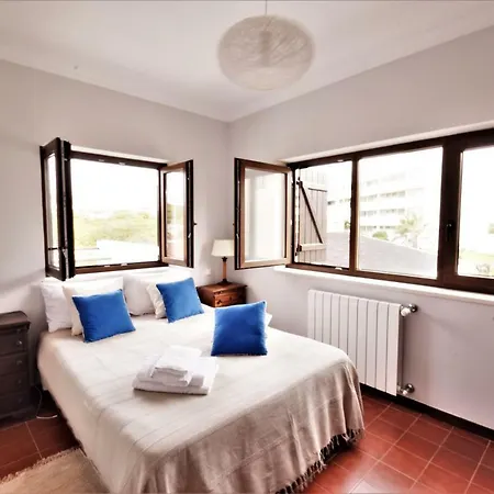 Beachfront Surf With Pool Villa A dos Cunhados