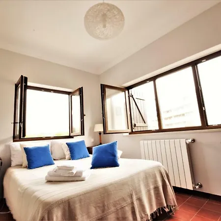 Beachfront Surf With Pool Villa A dos Cunhados