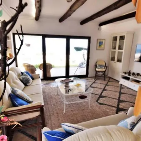Beachfront Surf With Pool Villa